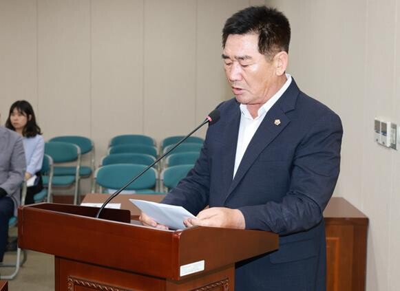 김성일 전남도의원, 저소득층 노인 간...