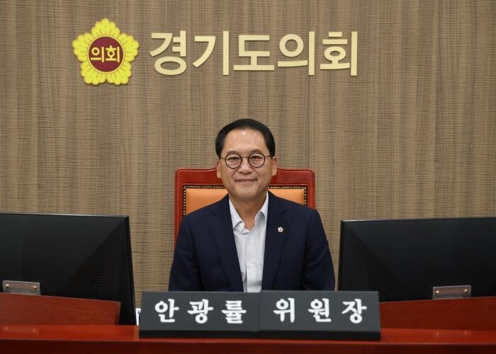AI 디지털교과서 예산, 졸속 집행?...