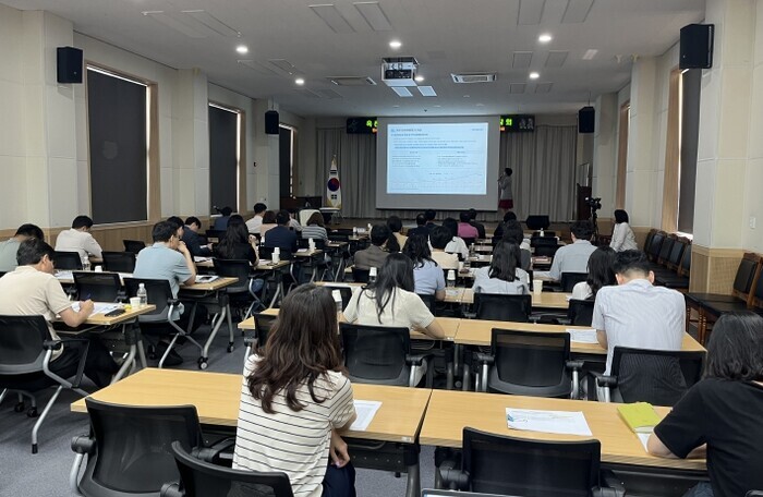 옥천군의회‘옥천군 조례 입법평가 연구...