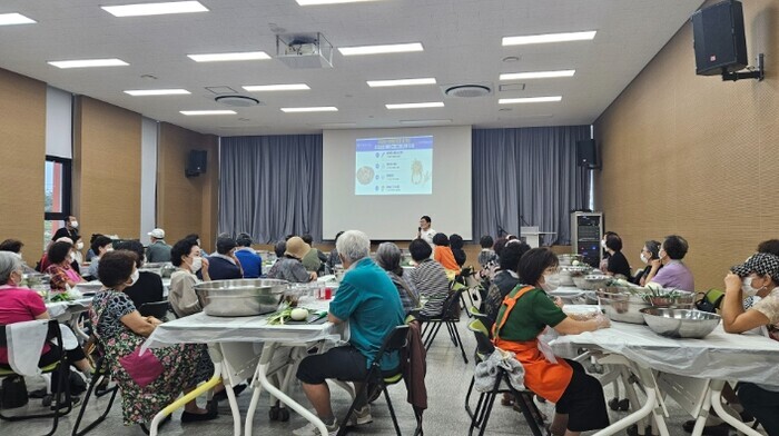 강화군, 김치담그기 치유농업 체험프로...