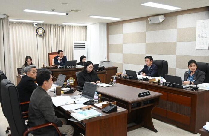 대전 중구의회 행정자치위원회, 202...