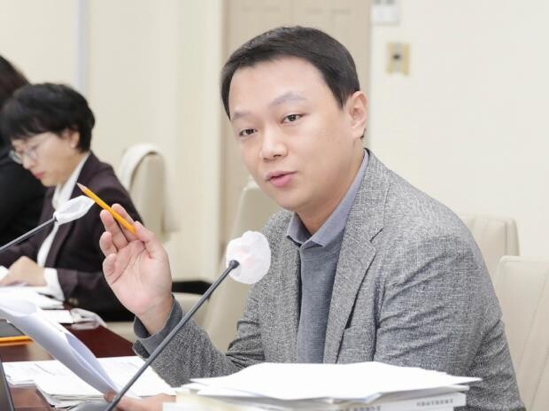 고양특례시의회 최규진 의원, 부패 전...