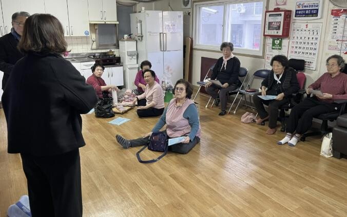 수원시 팔달구 매교동, 경로당 어르신...