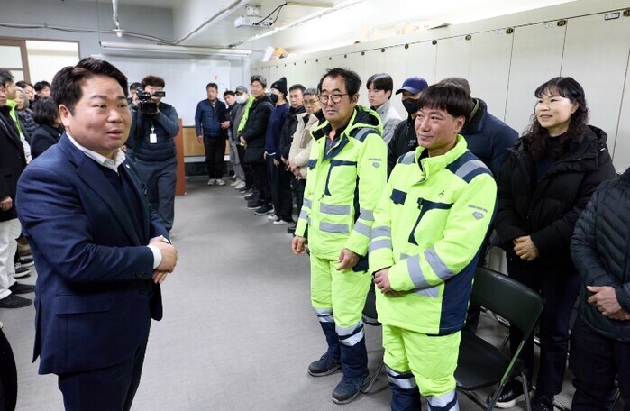 아산시, 설 명절 앞두고 현장 근무자 격려