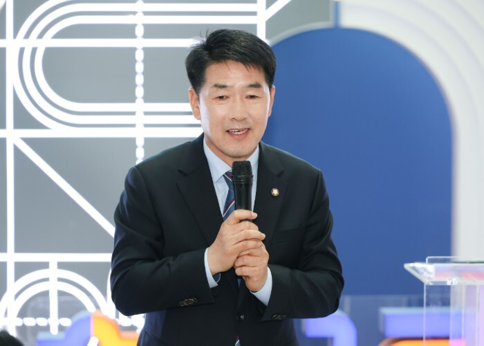 화성특례시의회, 발달장애인 예술전시 ...